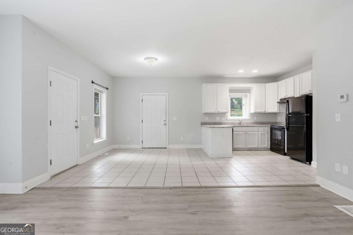 562 Woodlawn Avenue Atlanta - Photo 7