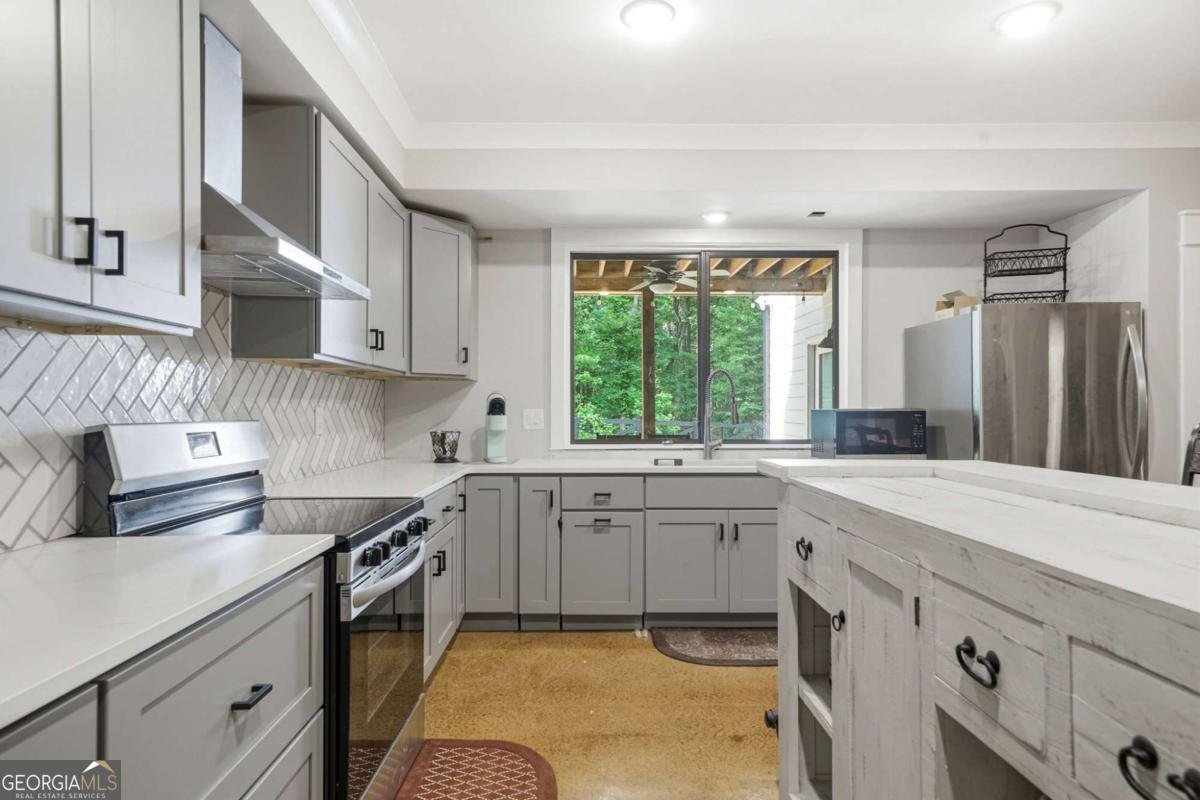 650 Avery Road Canton - Photo 49