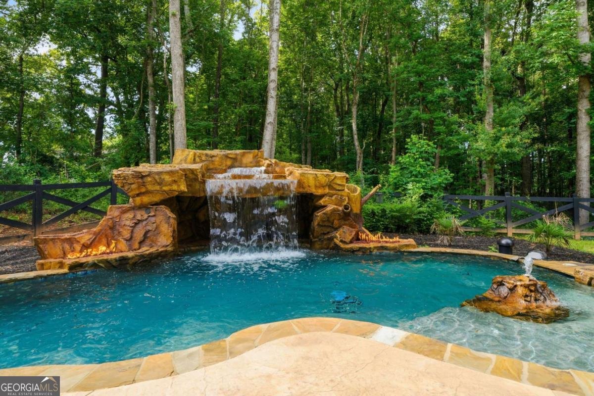 650 Avery Road Canton - Photo 80
