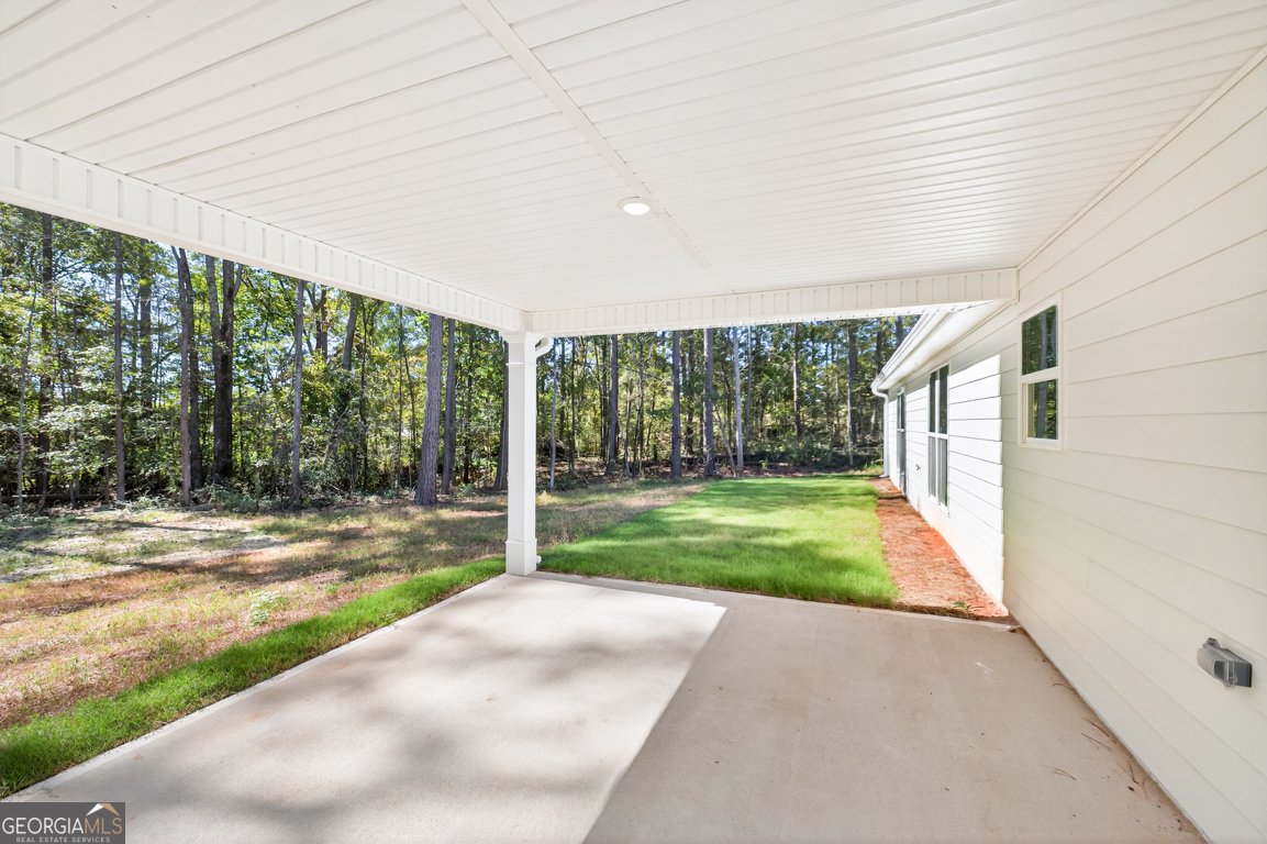 408 Seashell Court Statham - Photo 35