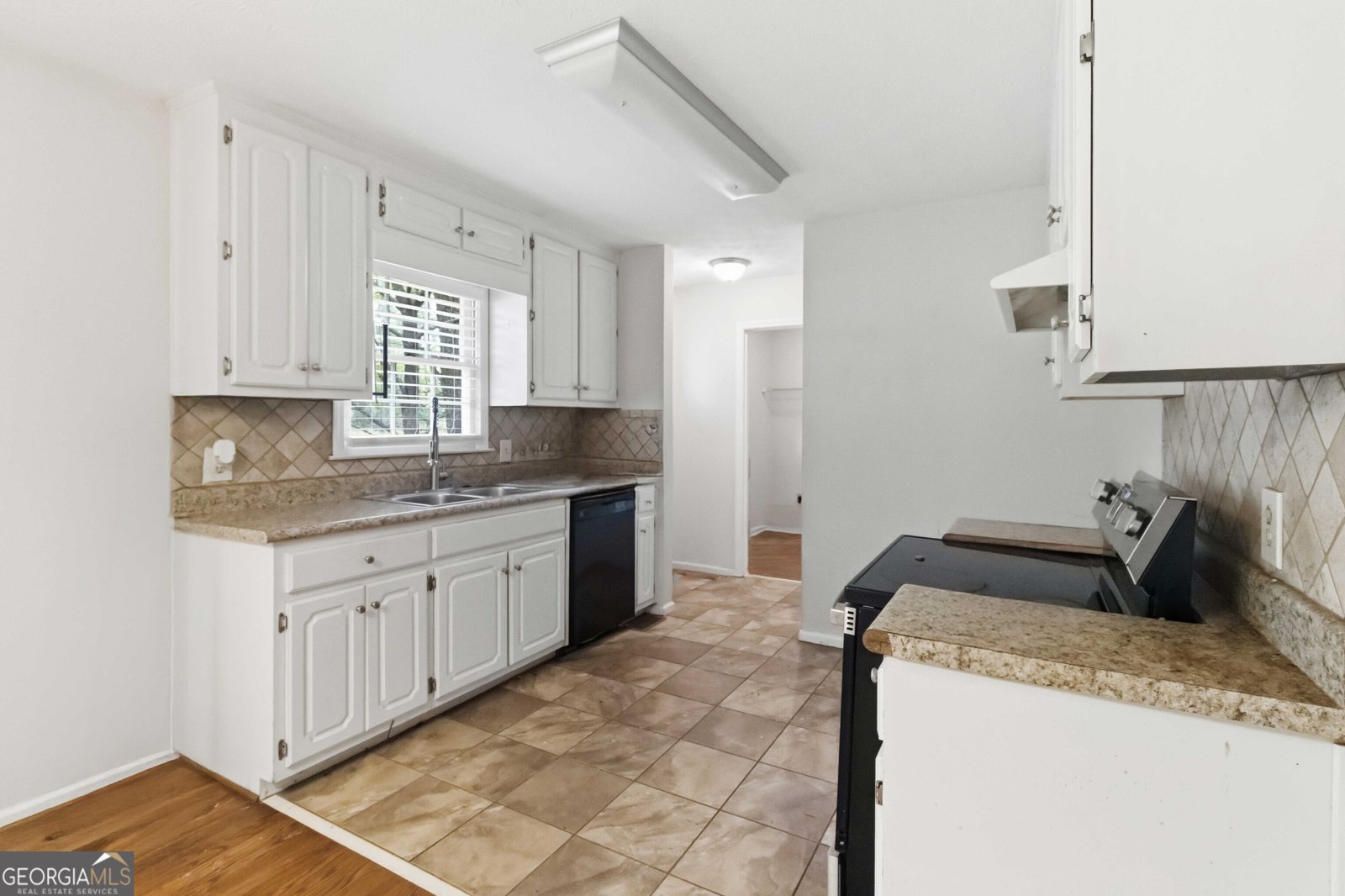 241 Rutledge Drive Winder - Photo 11