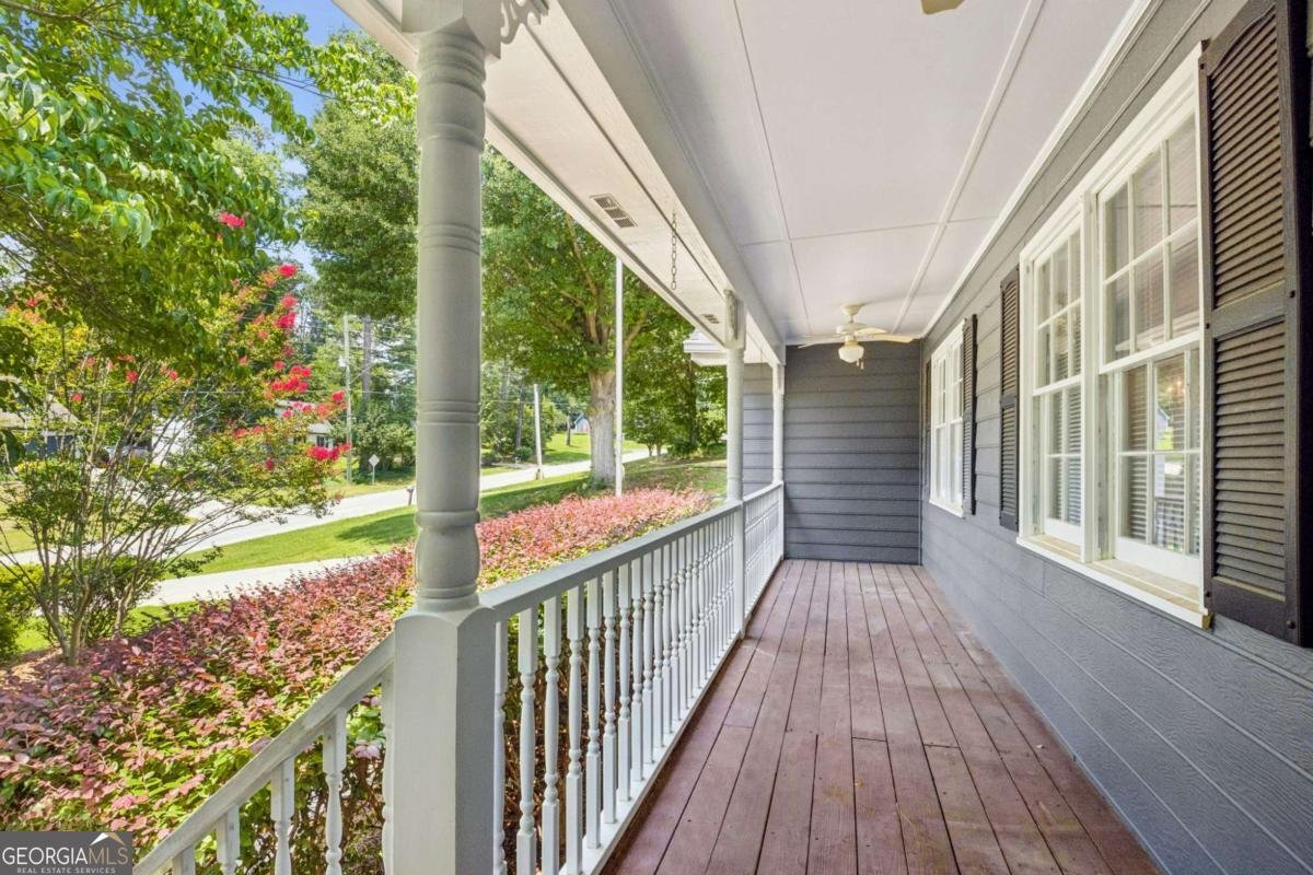 1192 Lakeview Road Grayson - Photo 6