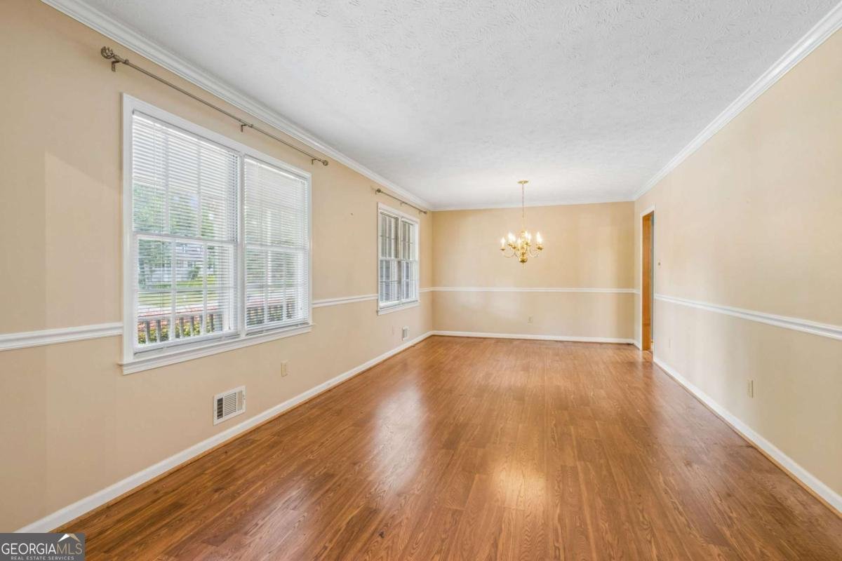 1192 Lakeview Road Grayson - Photo 9