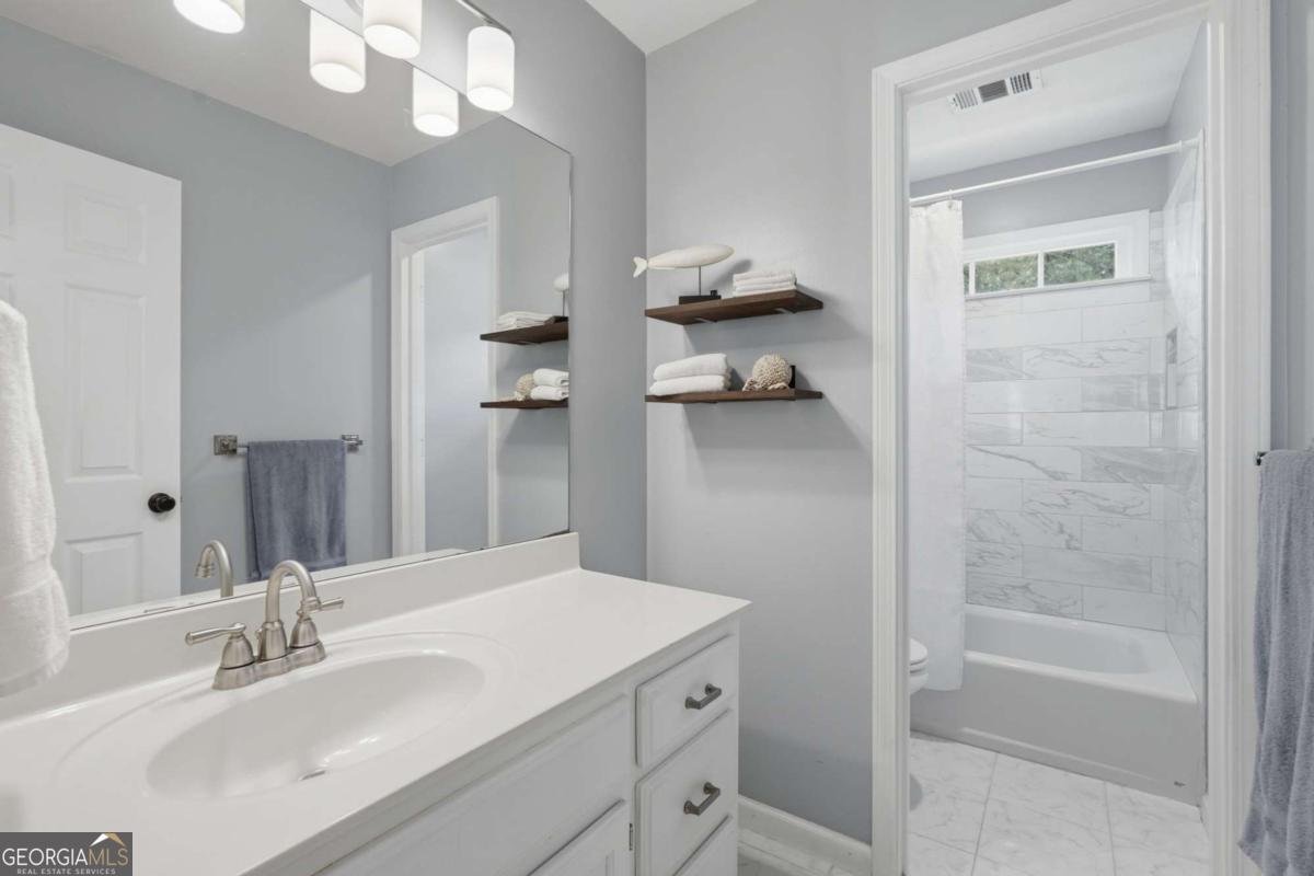 230 Shyrewood Drive Lawrenceville - Photo 36