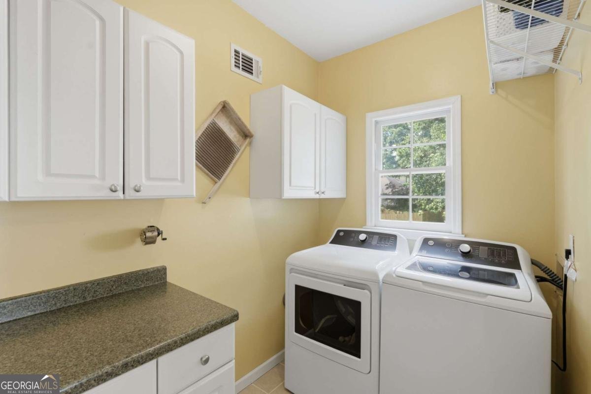 230 Shyrewood Drive Lawrenceville - Photo 45