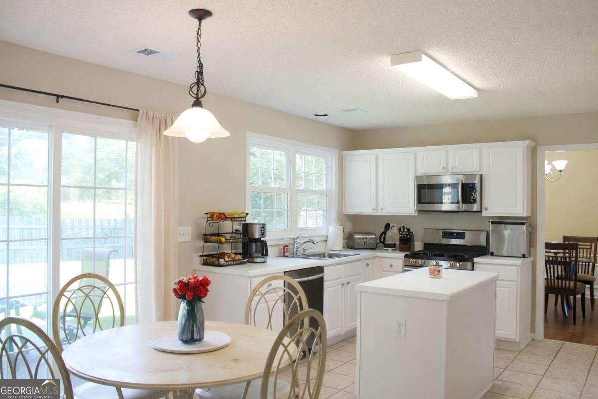 660 Glenbarrett Court Marietta - Photo 11
