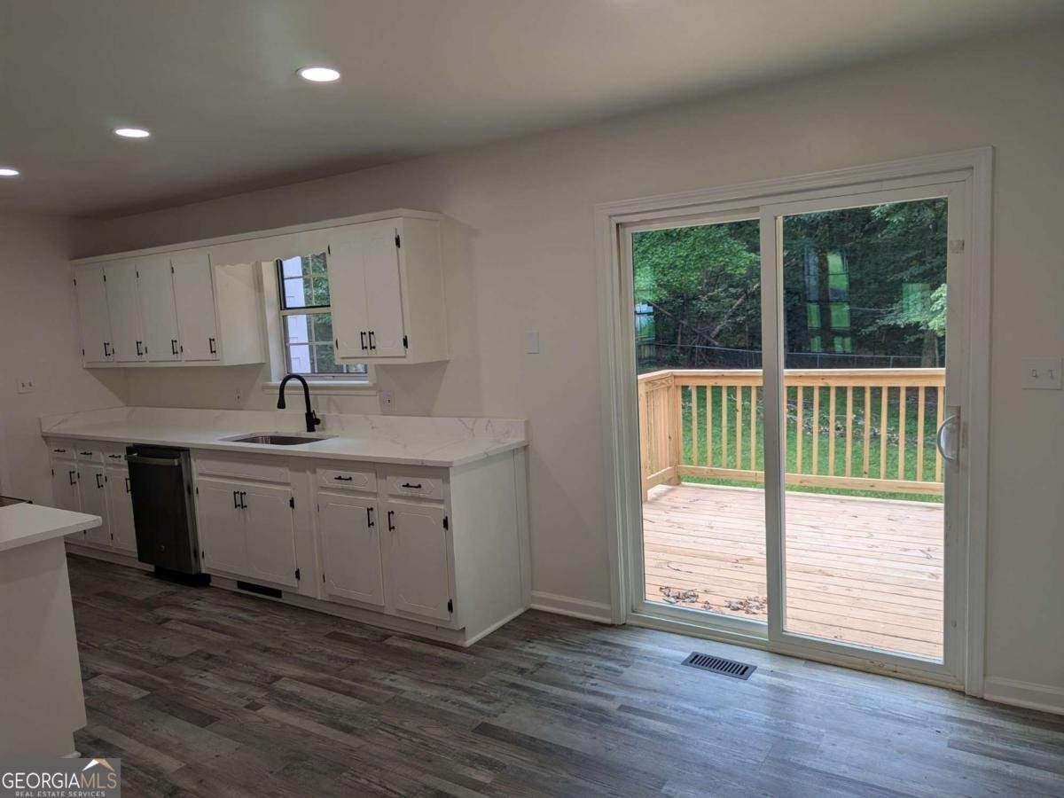 5019 Bird Road Gainesville - Photo 11