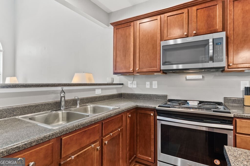2749 Pierce Brennen Court Lawrenceville - Photo 11