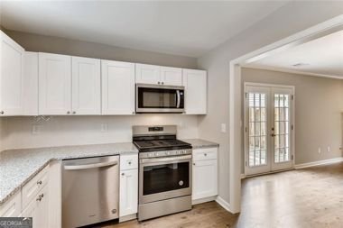 2257 Asquith Avenue Marietta - Photo 12