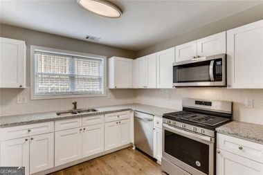 2257 Asquith Avenue Marietta - Photo 13