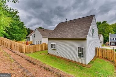 2257 Asquith Avenue Marietta - Photo 15