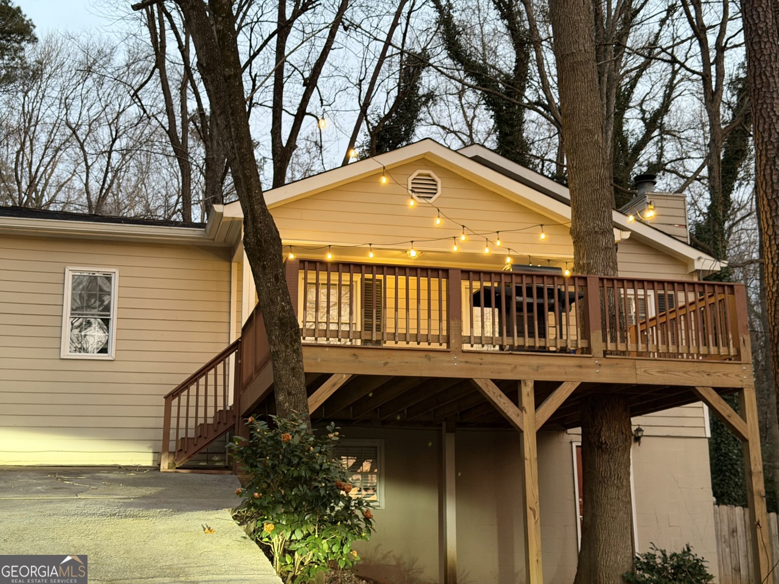 4416 Cary Drive Snellville - main photo
