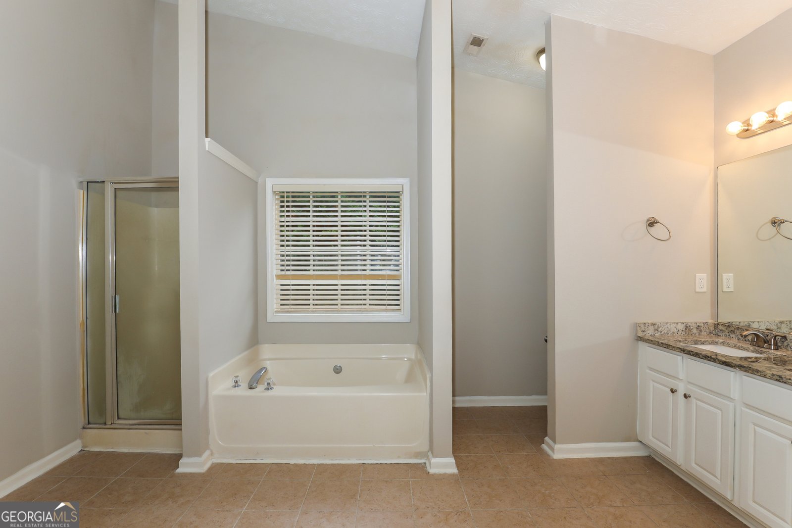 1055 Maple Leaf Drive McDonough - Photo 14
