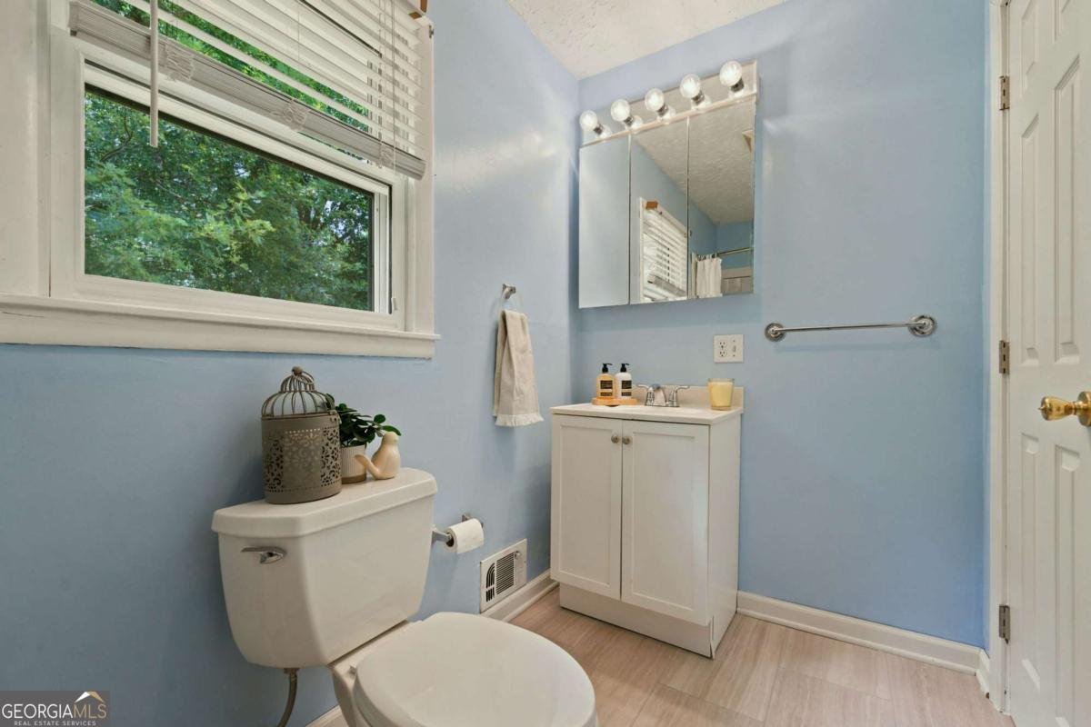 3576 Lakeshore Drive Smyrna - Photo 18