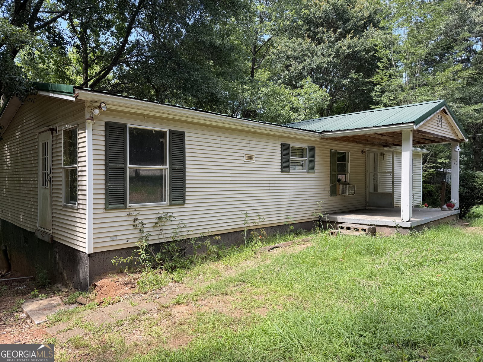 1633 Butterfly Lane Statham - Photo 10