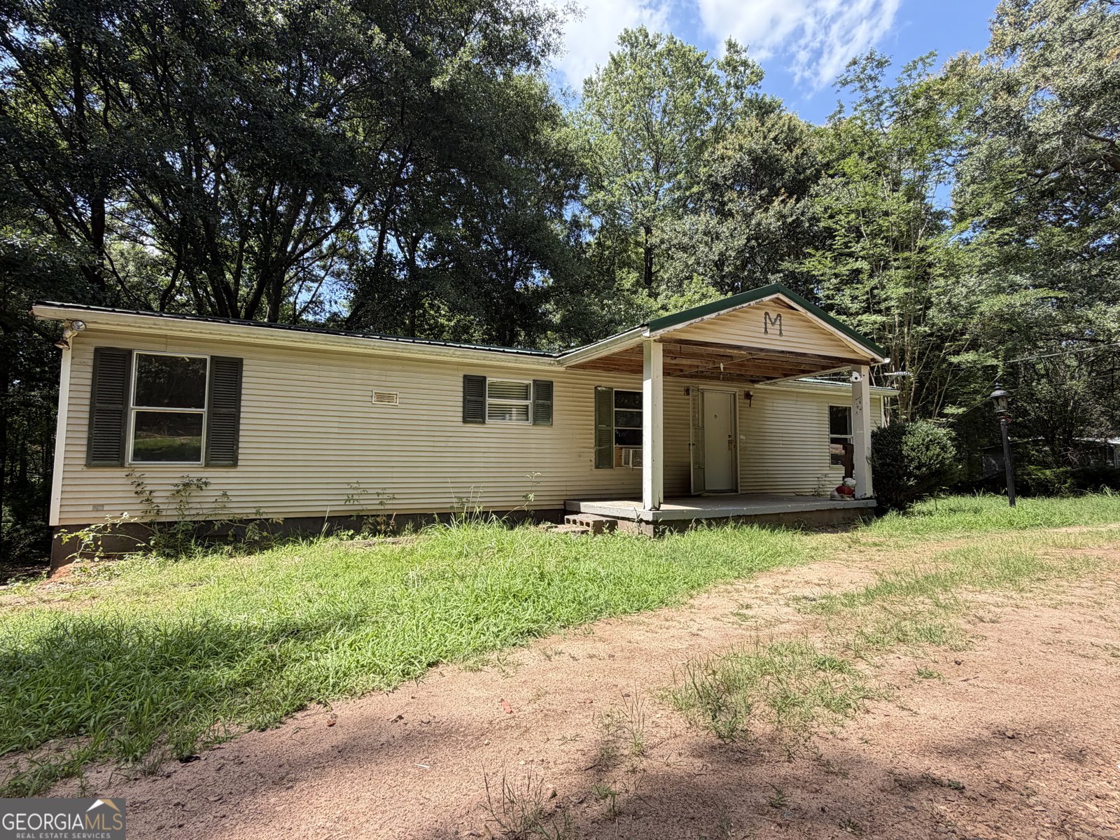1633 Butterfly Lane Statham - Photo 11