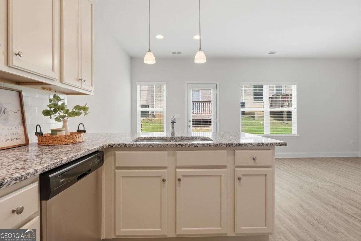 11248 Benton Loop Covington - Photo 13