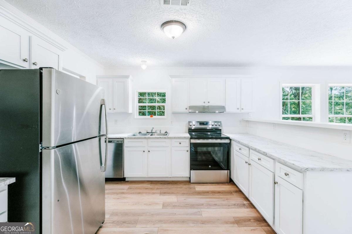 1760 Cedar Grove Road Buckhead - Photo 9