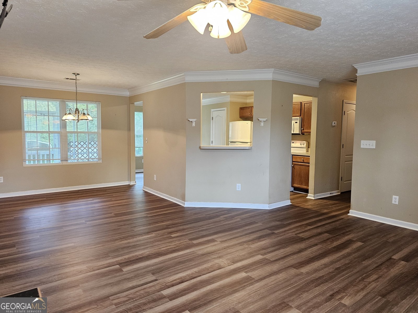 121 Governor Lane Temple - Photo 11
