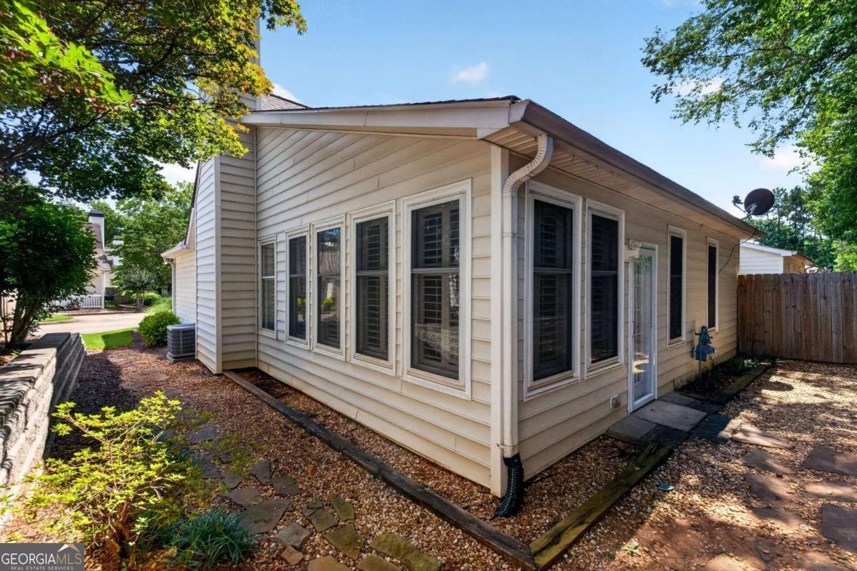 140 Victoria Way Roswell - Photo 35