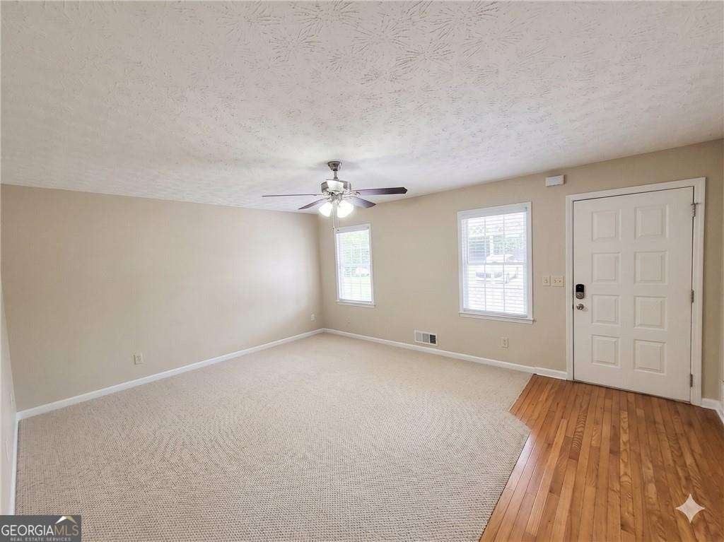 1597 Holly Brook Road Snellville - Photo 6