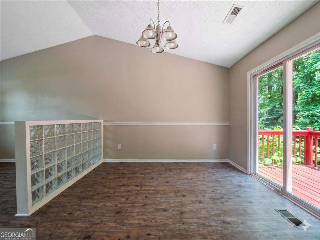 880 Highland Terrace Marietta - Photo 18