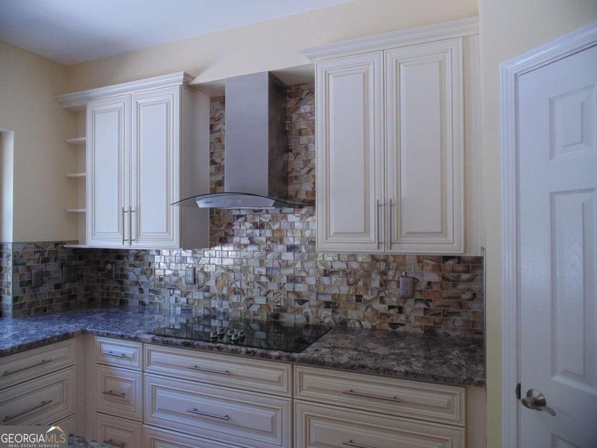 3895 Deauville Way Cumming - Photo 16