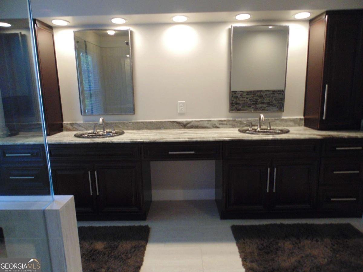 3895 Deauville Way Cumming - Photo 37