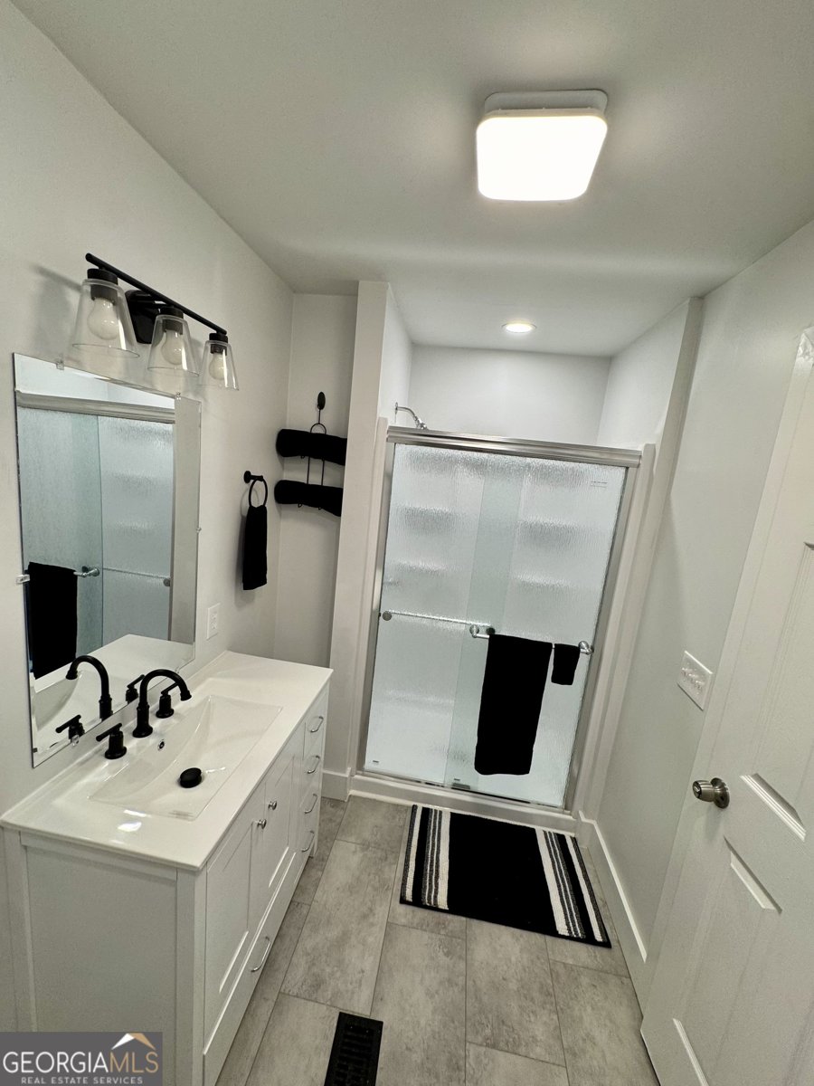 215 Denham Street Thomaston - Photo 11