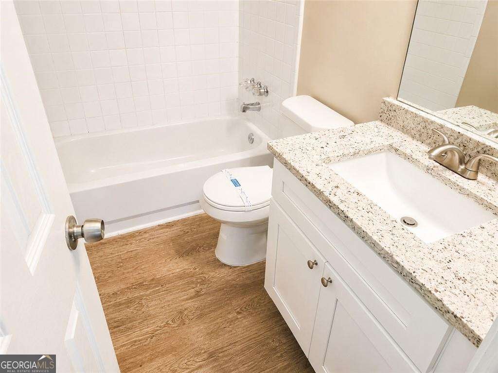 3925 Riversong Drive Suwanee - Photo 9