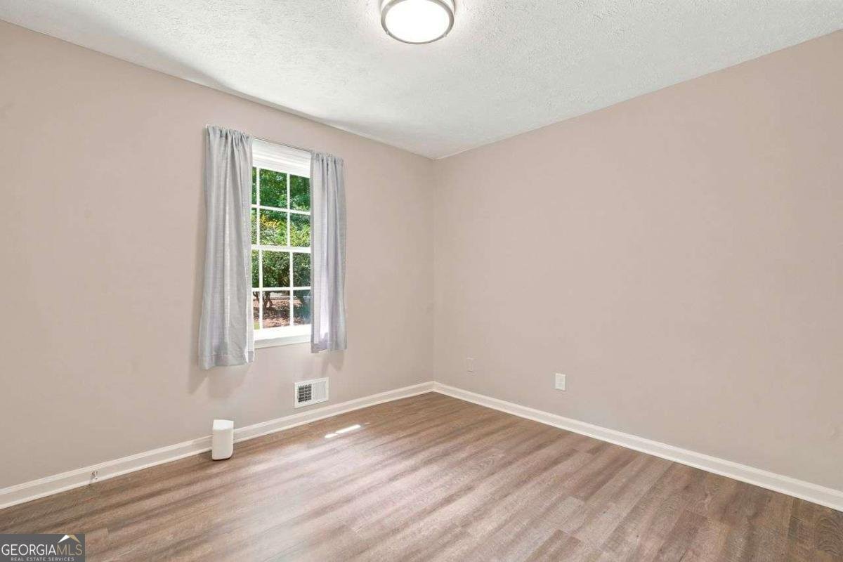 1013 Shady Lane Kennesaw - Photo 17