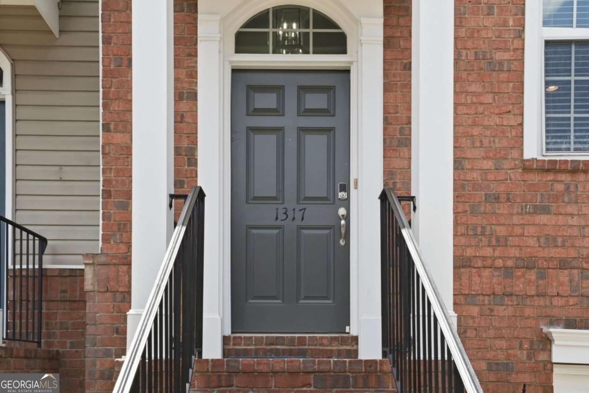 1317 Thornborough Drive Alpharetta - Photo 31