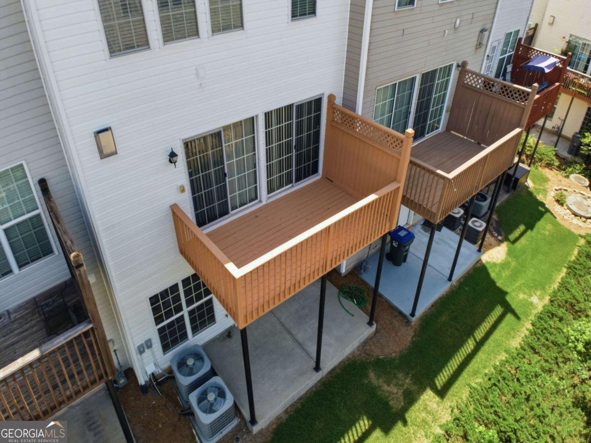 1317 Thornborough Drive Alpharetta - Photo 32