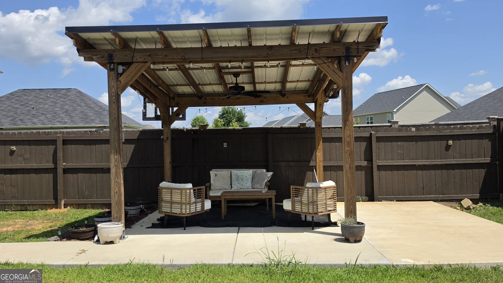 219 Barnyard Way Perry - Photo 31