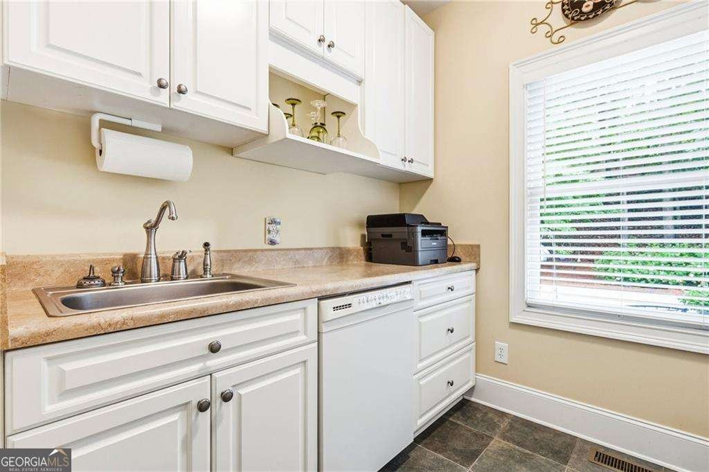 201 Wellington Falls Way Canton - Photo 24