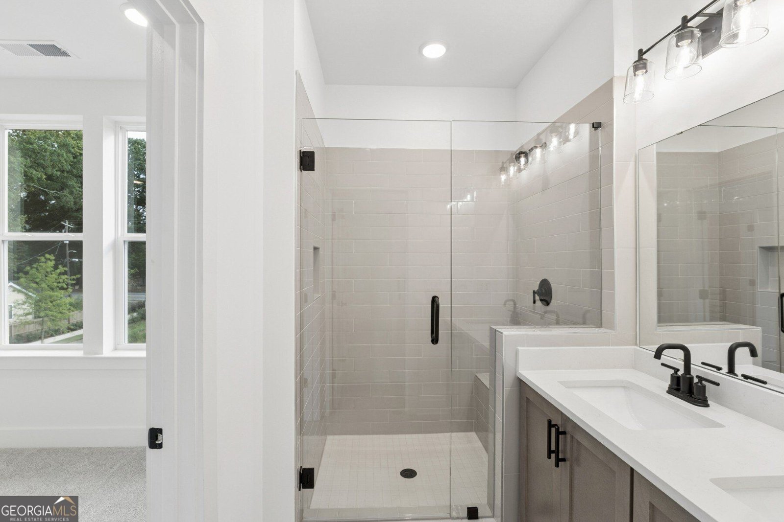 650 Memphis Drive Scottdale - Photo 14