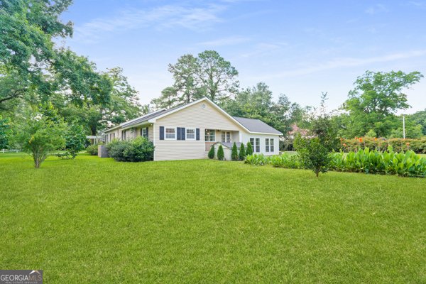 439 Dover Road Sylvania - Photo 7