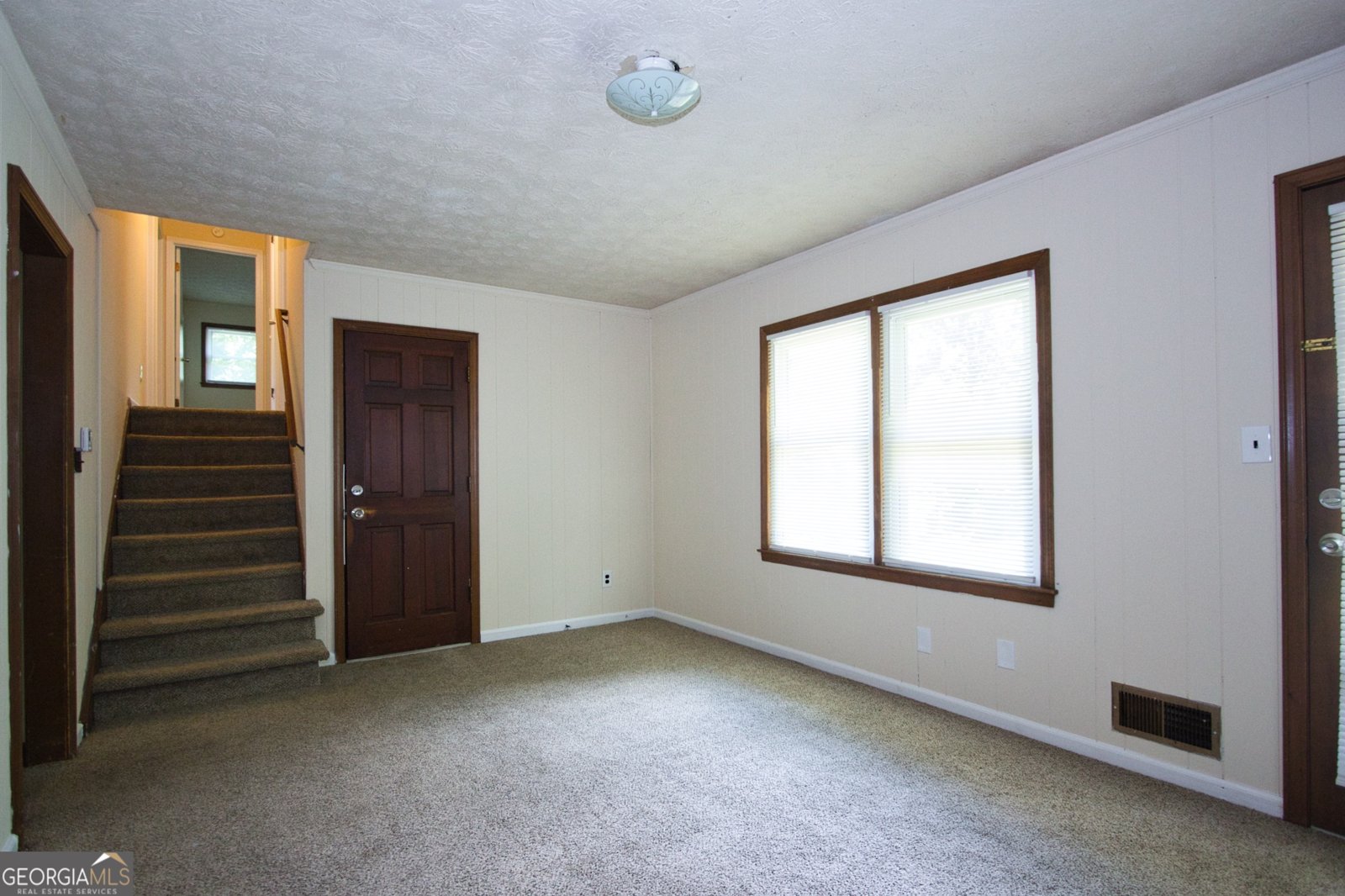 1237 Country Lane Drive Conyers - Photo 6