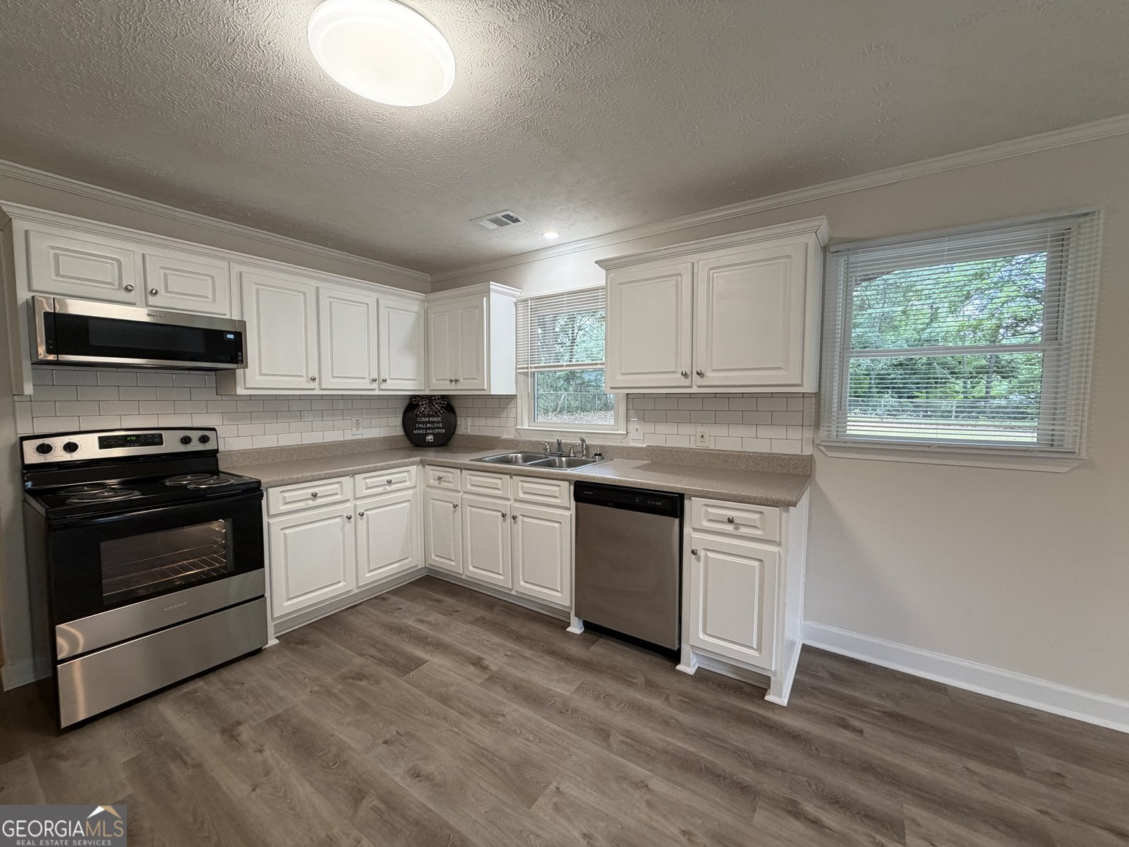 135 Martha Street Winder - Photo 21