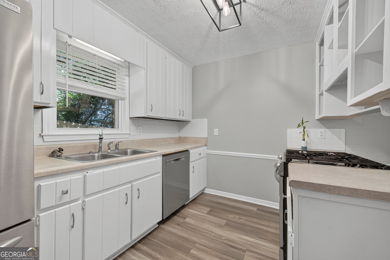 917 Andover Court Woodstock - Photo 16