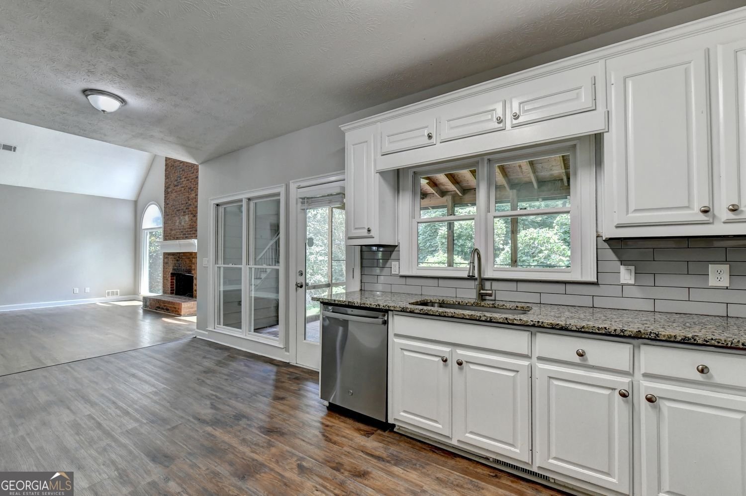 5730 Elm Tree Drive Buford - Photo 20