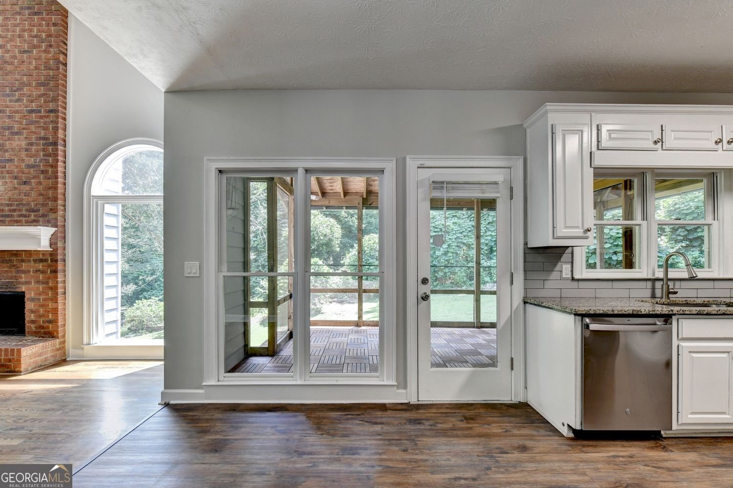 5730 Elm Tree Drive Buford - Photo 21