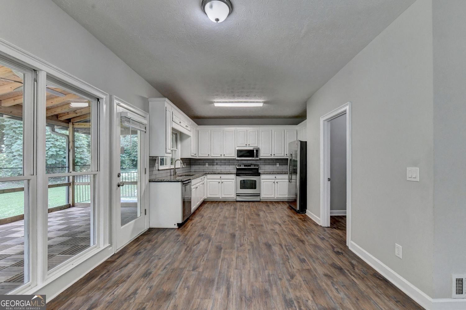 5730 Elm Tree Drive Buford - Photo 22