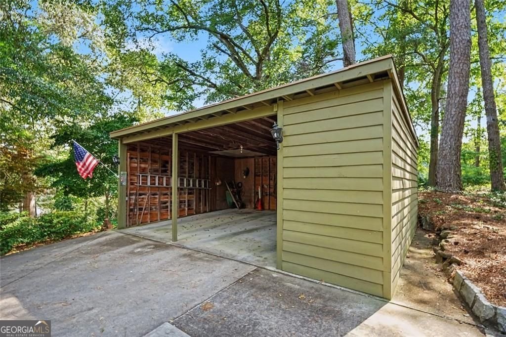 2016 Lake Sorrento Drive Conyers - Photo 15
