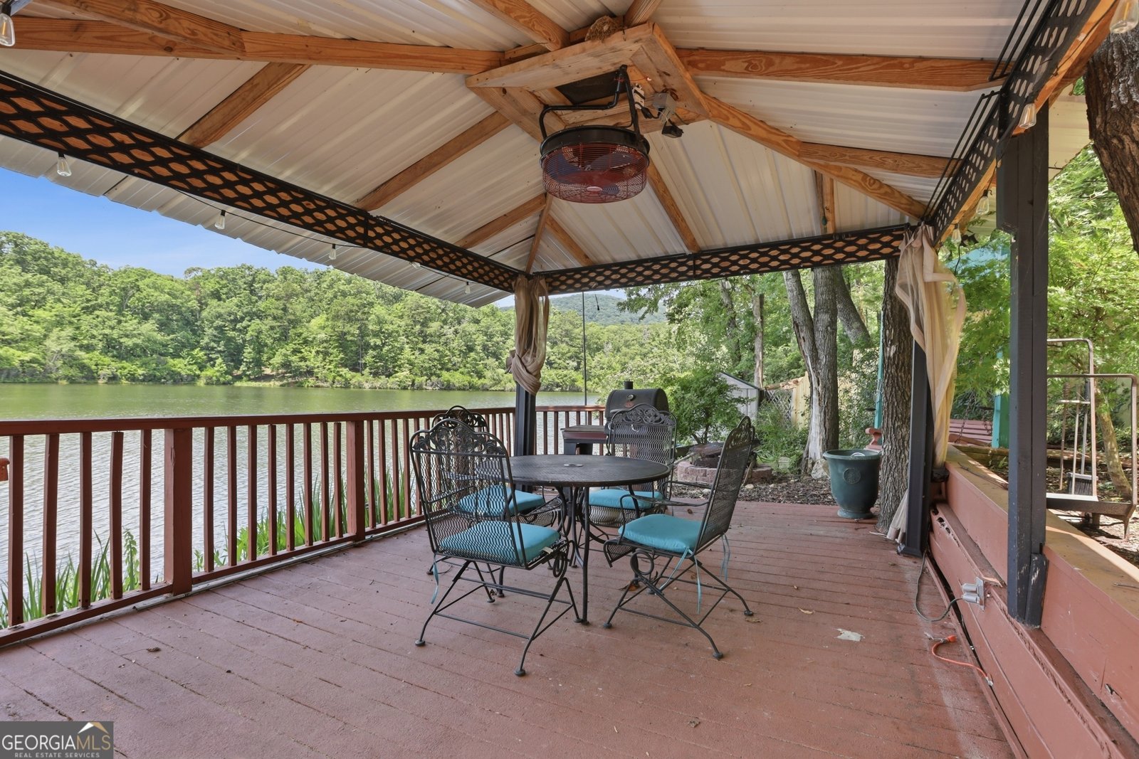 1049 Mountain Shadows Drive Cleveland - Photo 23