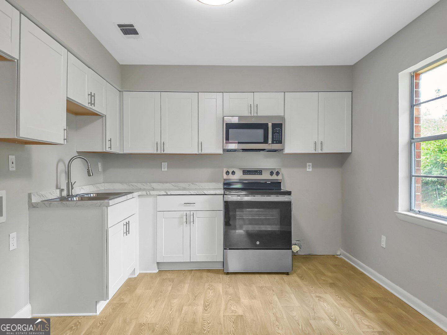 3911 5th Street Savannah - Photo 6