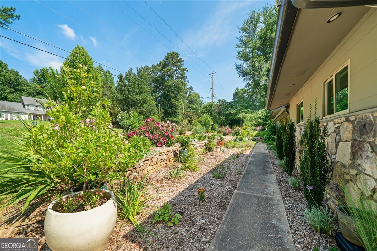 1085 Lake Charles Drive Roswell - Photo 80