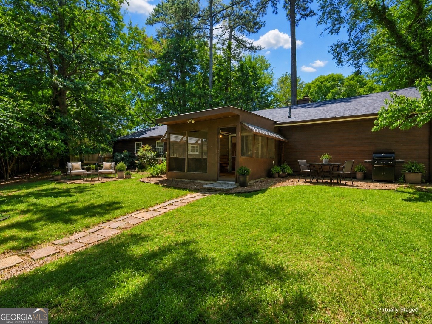 509 River Lakeside Lane Woodstock - Photo 8