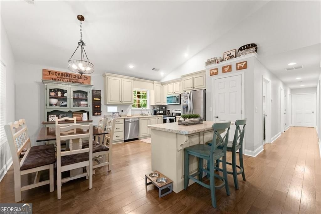 5314 H Thomas Road Gainesville - Photo 6