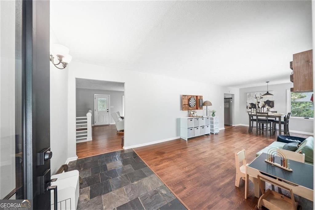 2071 Luxuria Court Tucker - Photo 10